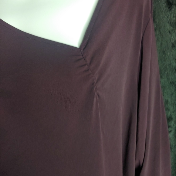 Avenue plum top - Picture 3 of 5